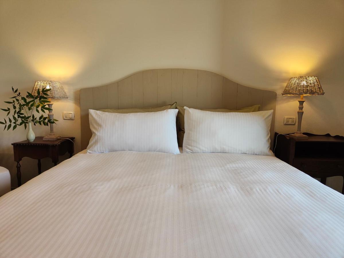 Il Cortiletto - Suites & Apartments Пистоя Екстериор снимка