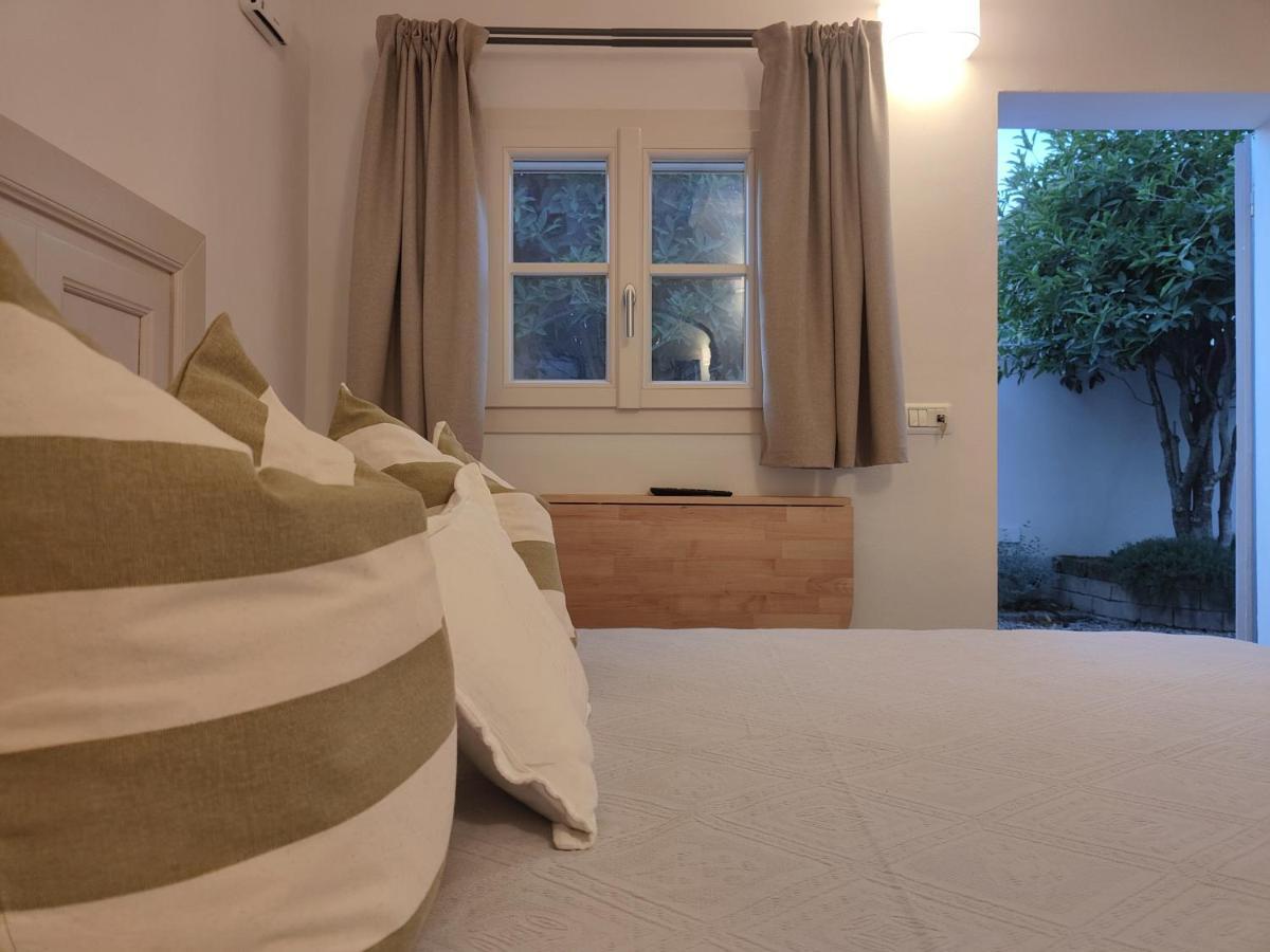 Il Cortiletto - Suites & Apartments Пистоя Екстериор снимка