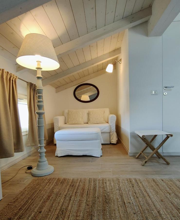 Il Cortiletto - Suites & Apartments Пистоя Екстериор снимка