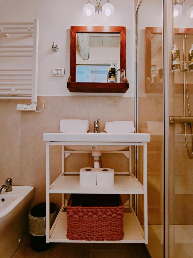 Il Cortiletto - Suites & Apartments Пистоя Екстериор снимка